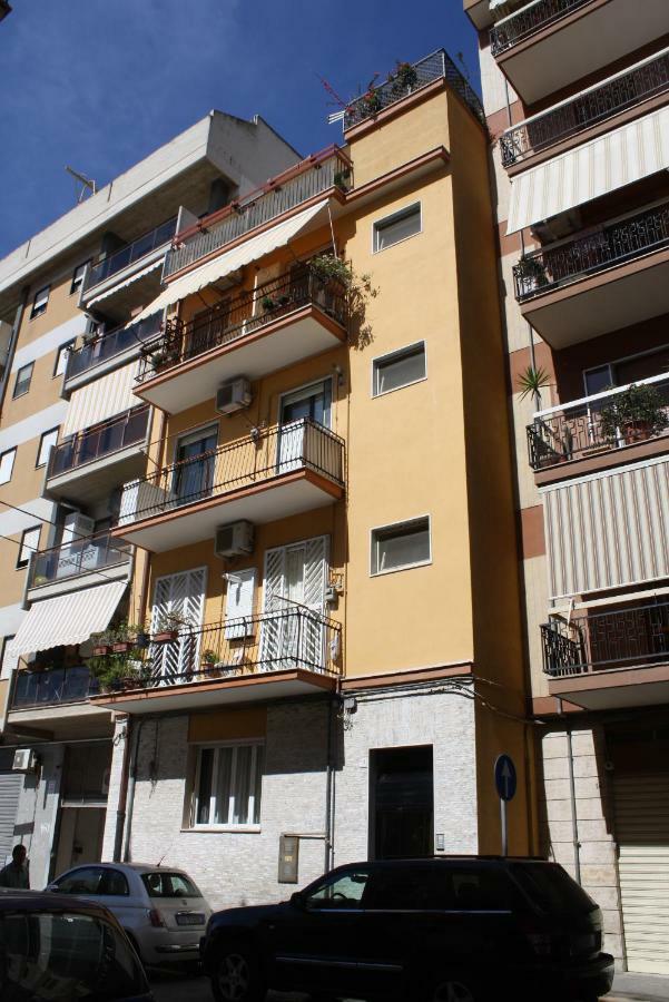 Casa-B&B Bouganville Attico 85 Mq Barletta Exterior foto